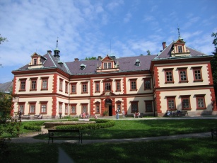 Zmek - Krkonosk muzeum